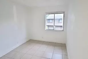 5814 NW 21st St, Fort Lauderdale, FL 33313 - Photo 9