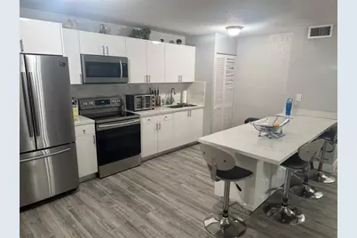 7208 Fairway Drive #I9, Hialeah, FL 33014 - Photo 3