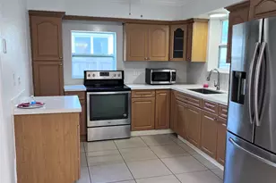 1425 S 25th Ave, Coral Springs, FL 33076 - Photo 11