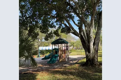 3531 Cocoplum Circle #3466, Pompano Beach, FL 33063 - Photo 19