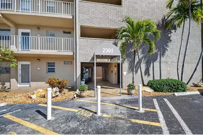 2300 NE 1st Lane #201, Boynton Beach, FL 33435 - Photo 35