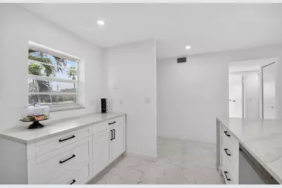 2300 NE 1st Lane #201, Boynton Beach, FL 33435 - Photo 5
