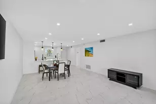 2300 NE 1st Ln, Boynton Beach, FL 33435 - Photo 13