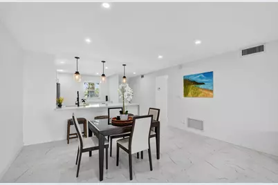 2300 NE 1st Lane #201, Boynton Beach, FL 33435 - Photo 9