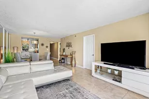 2440 Deer Creek Country Club Blvd, Deerfield Beach, FL 33442 - Photo 11