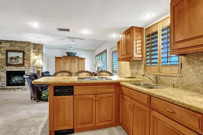 1000 SE 4th Street #219, Fort Lauderdale, FL 33301 - Photo 5