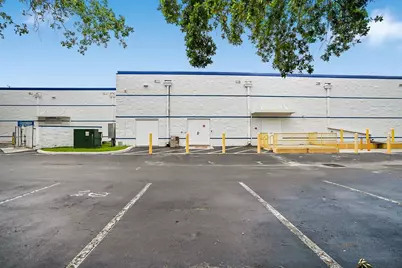 1605 W Oakland Park Boulevard, Oakland Park, FL 33311 - Photo 5