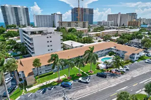 1110 N Riverside Dr, Pompano Beach, FL 33062 - Photo 33