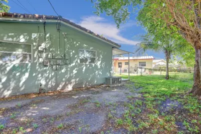 260 NE 41st Street, Oakland Park, FL 33334 - Photo 39