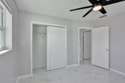 260 NE 41st Street, Oakland Park, FL 33334 - Photo 21