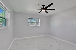 260 NE 41st St, Oakland Park, FL 33334 - Photo 29