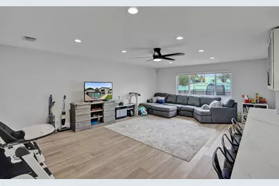 3991 N 41st Court, Hollywood, FL 33021 - Photo 13