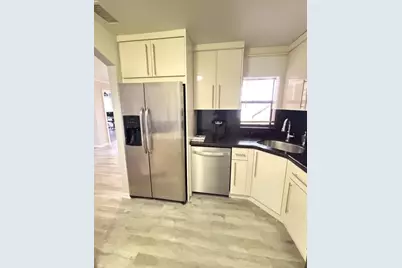 2744 S Carambola Circle #1919, Pompano Beach, FL 33066 - Photo 5