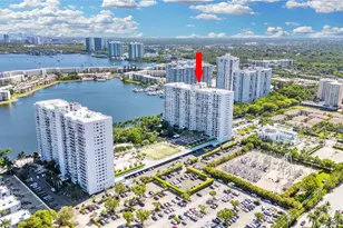 2801 NE 183rd St, Aventura, FL 33160 - Photo 9