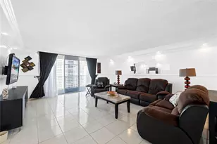 2801 NE 183rd St, Aventura, FL 33160 - Photo 15