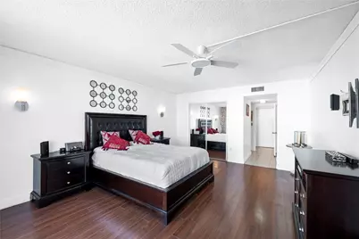 2801 NE 183rd Street #1502W, Aventura, FL 33160 - Photo 27