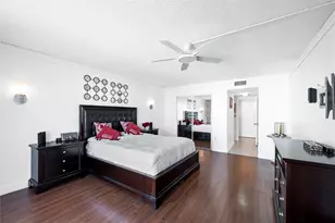 2801 NE 183rd St, Aventura, FL 33160 - Photo 27