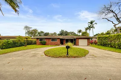 1070 NW 149th Street, Miami, FL 33168 - Photo 9