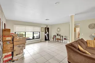 1070 NW 149th St, Miami, FL 33168 - Photo 17