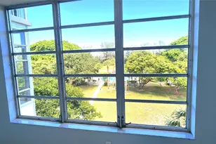 2650 S Course Dr, Pompano Beach, FL 33069 - Photo 13