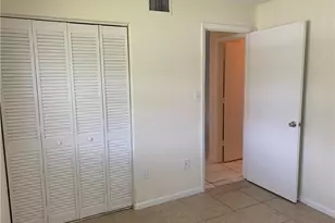 6001 Shaker Wood Cir, Tamarac, FL 33319 - Photo 11