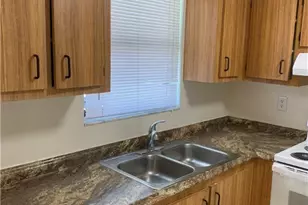 6001 Shaker Wood Cir, Tamarac, FL 33319 - Photo 3