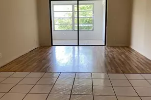 9440 SW 8th St, Boca Raton, FL 33428 - Photo 15