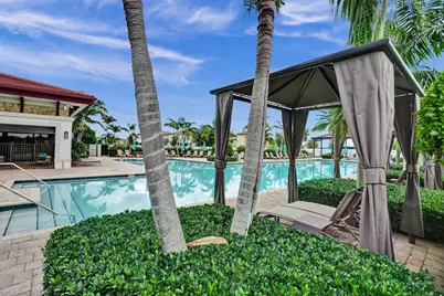 10396 W 34th Lane, Hialeah, FL 33018 - Photo 51