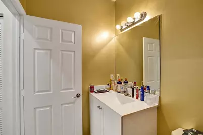 10396 W 34th Lane, Hialeah, FL 33018 - Photo 29