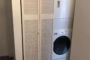 8031 Lagos De Campo Blvd, Tamarac, FL 33321 - Photo 11