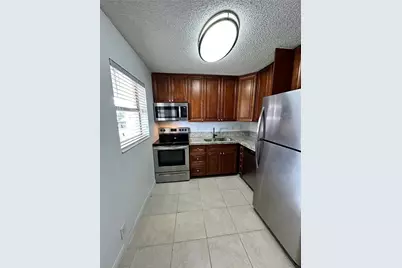 305 NE 16th Street #B7, Fort Lauderdale, FL 33304 - Photo 1