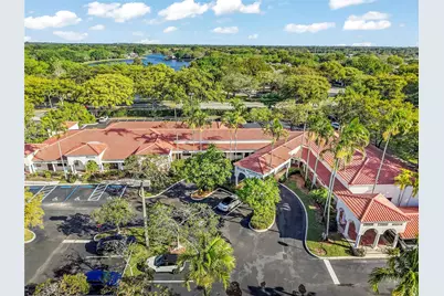 9633 W Broward Boulevard, Plantation, FL 33324 - Photo 1