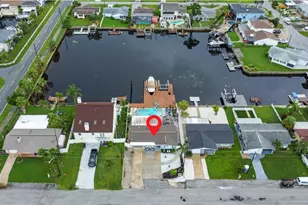 13704 Maria, Hudson, FL 34667 - Photo 3