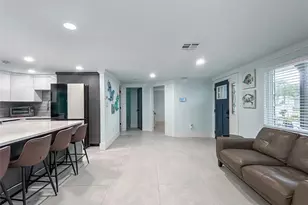 13704 Maria, Hudson, FL 34667 - Photo 9