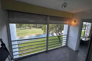 8105 NW 61st St, Tamarac, FL 33321 - Photo 17