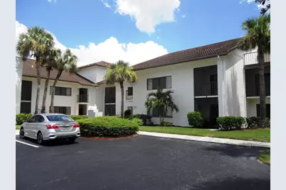 3500 Twin Lakes Terrace #202, Fort Pierce, FL 34951 - Photo 1