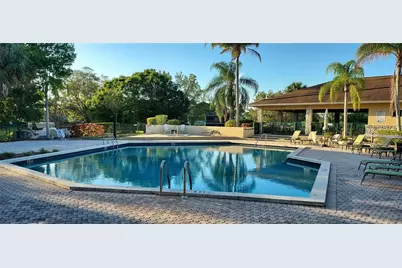 3500 Twin Lakes Terrace #202, Fort Pierce, FL 34951 - Photo 5