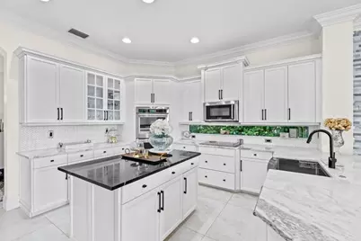 647 Edgebrook Lane, West Palm Beach, FL 33411 - Photo 19