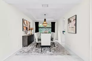 647 Edgebrook Ln, West Palm Beach, FL 33411 - Photo 25