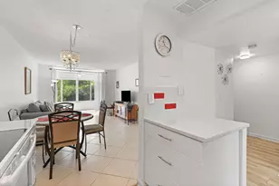 9660 Sunrise Lakes Blvd, Sunrise, FL 33322 - Photo 3