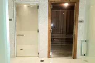 1080 Brickell Ave, Miami, FL 33131 - Photo 17