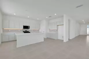 10692 NW Suncrest Lp, Port Saint Lucie, FL 34987 - Photo 29