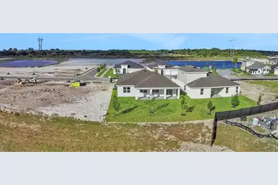 10692 NW Suncrest Lp, Port Saint Lucie, FL 34987 - Photo 9