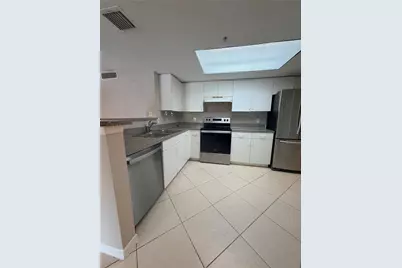 5025 Wiles Road #101, Coconut Creek, FL 33073 - Photo 7