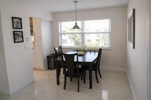 104 E Windsor E, West Palm Beach, FL 33417 - Photo 5