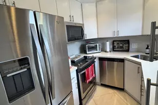 104 Windsor E Unit, West Palm Beach, FL 33417 - Photo 9