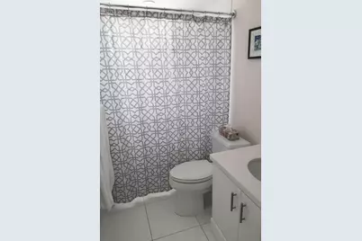 104 E Windsor E #104, West Palm Beach, FL 33417 - Photo 7