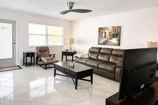 104 Windsor E Unit, West Palm Beach, FL 33417 - Photo 5