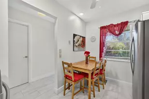 224 Lake Constance Dr, West Palm Beach, FL 33411 - Photo 7