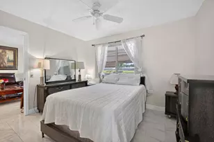 224 Lake Constance Dr, West Palm Beach, FL 33411 - Photo 17